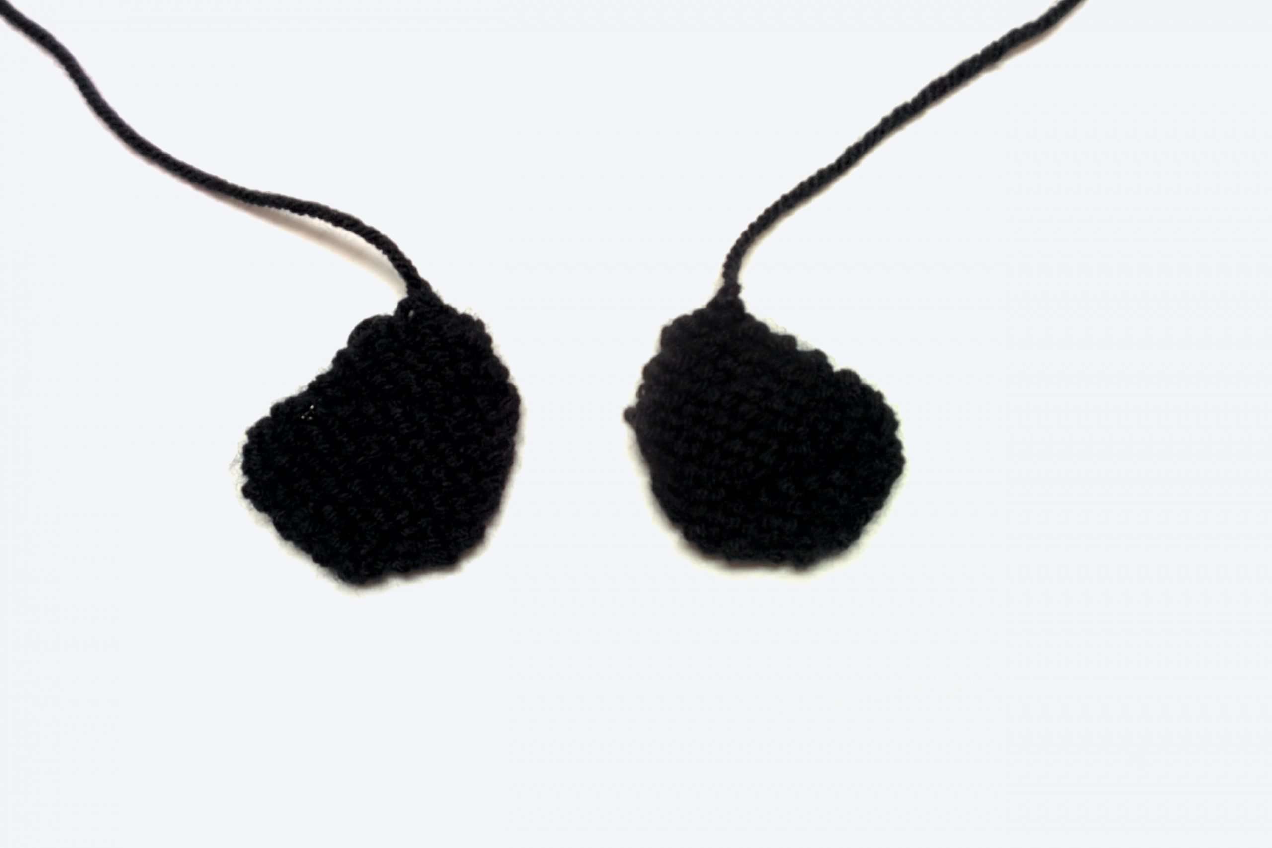 Kids panda beanie knitting pattern