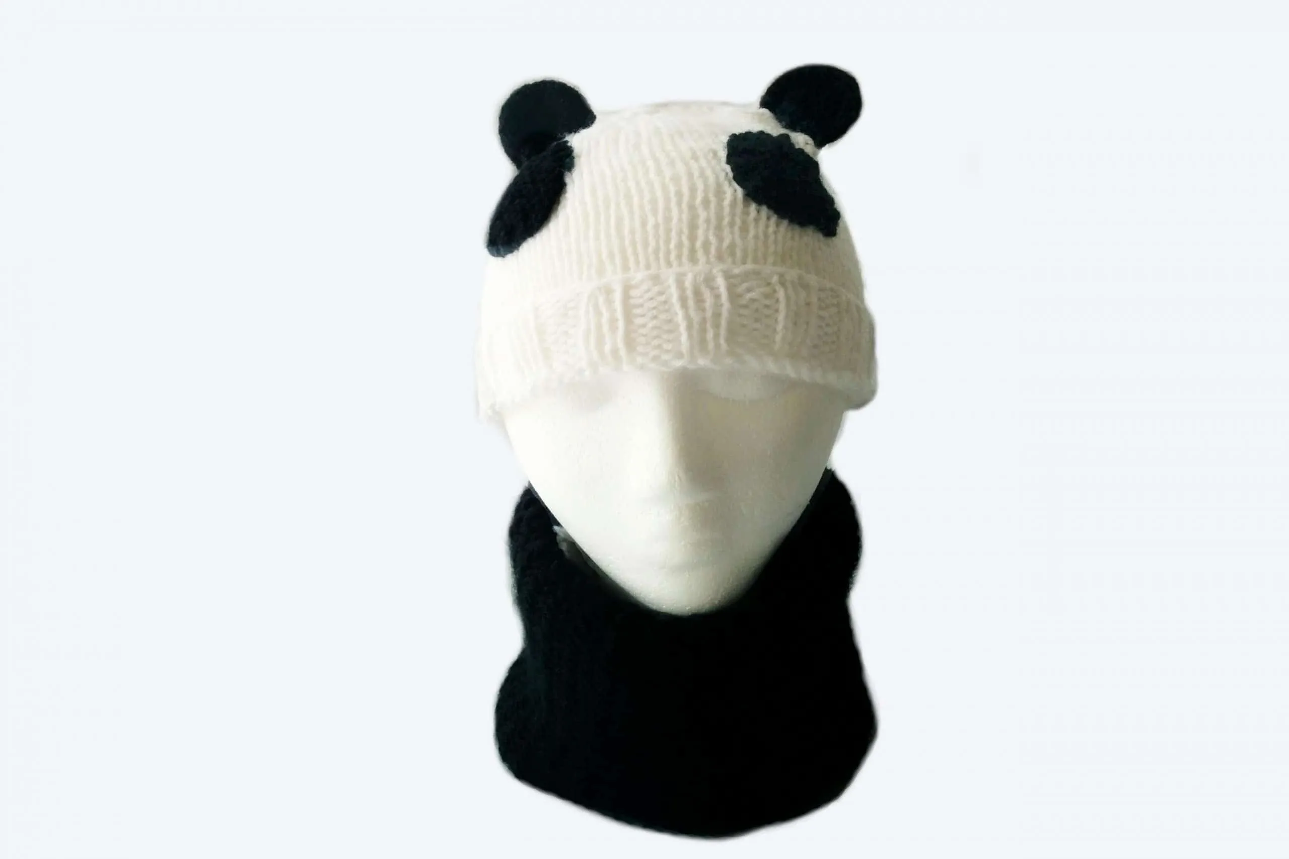 Kids panda beanie knitting pattern