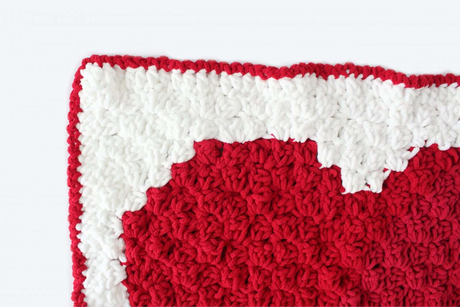 C2C Heart Blanket: Free Crochet Blanket Pattern
