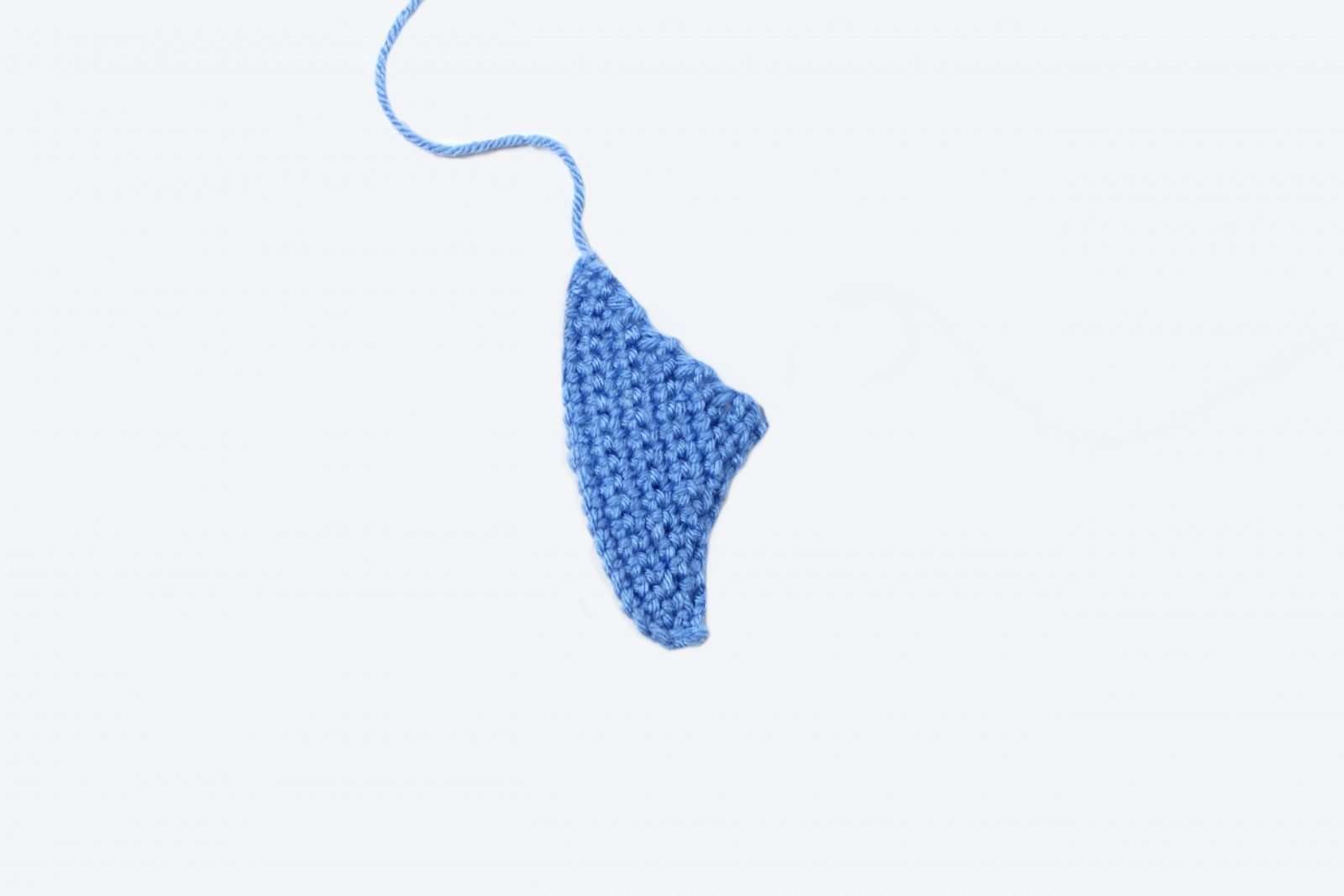 Crochet heart pattern