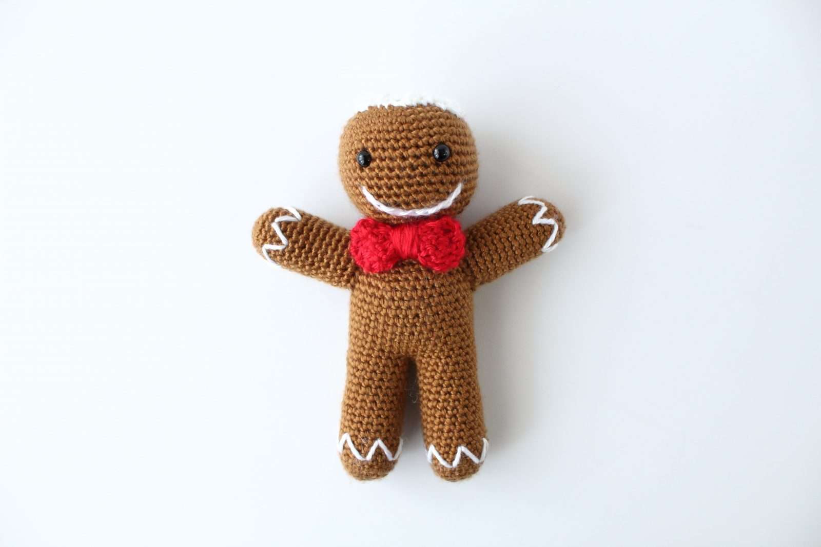 Ronald the Crochet Gingerbread Man: Free Crochet Pattern