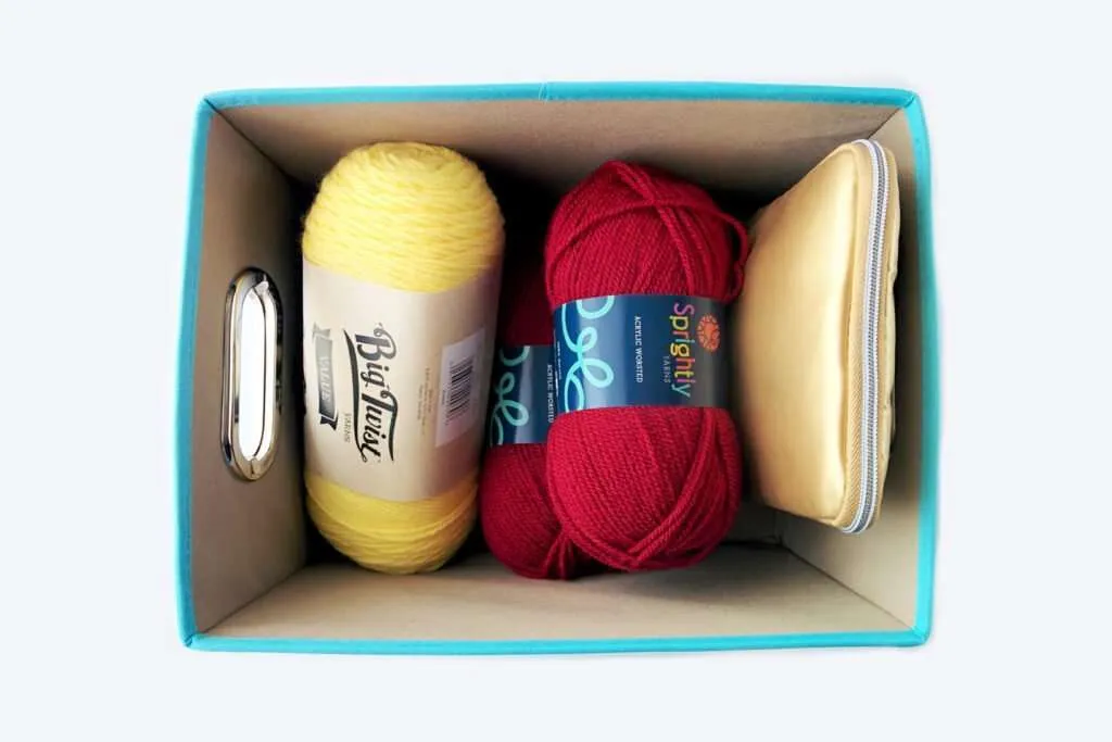 How To: Keep Those Yarn Cakes Tidy!