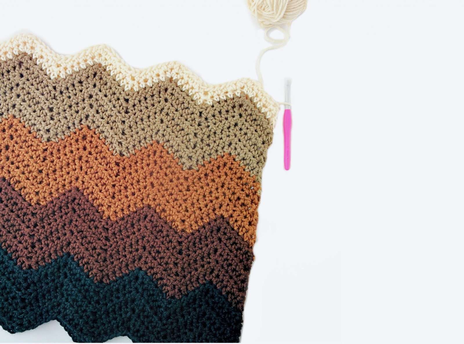 Mocha Ripple Throw: An Easy Crochet Chevron Pattern