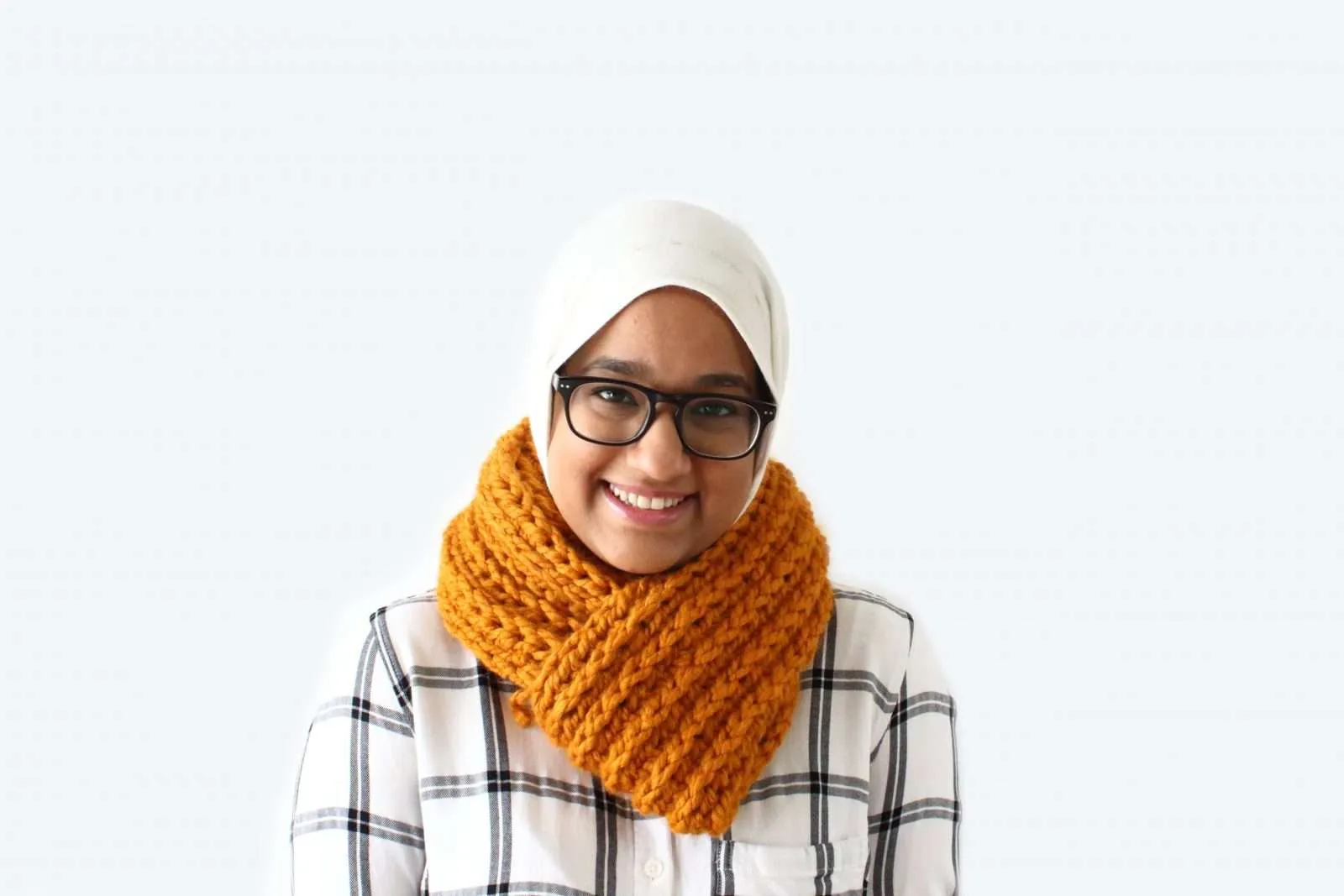 Claire Infinity Scarf: A Quick and Easy Crochet Scarf Pattern