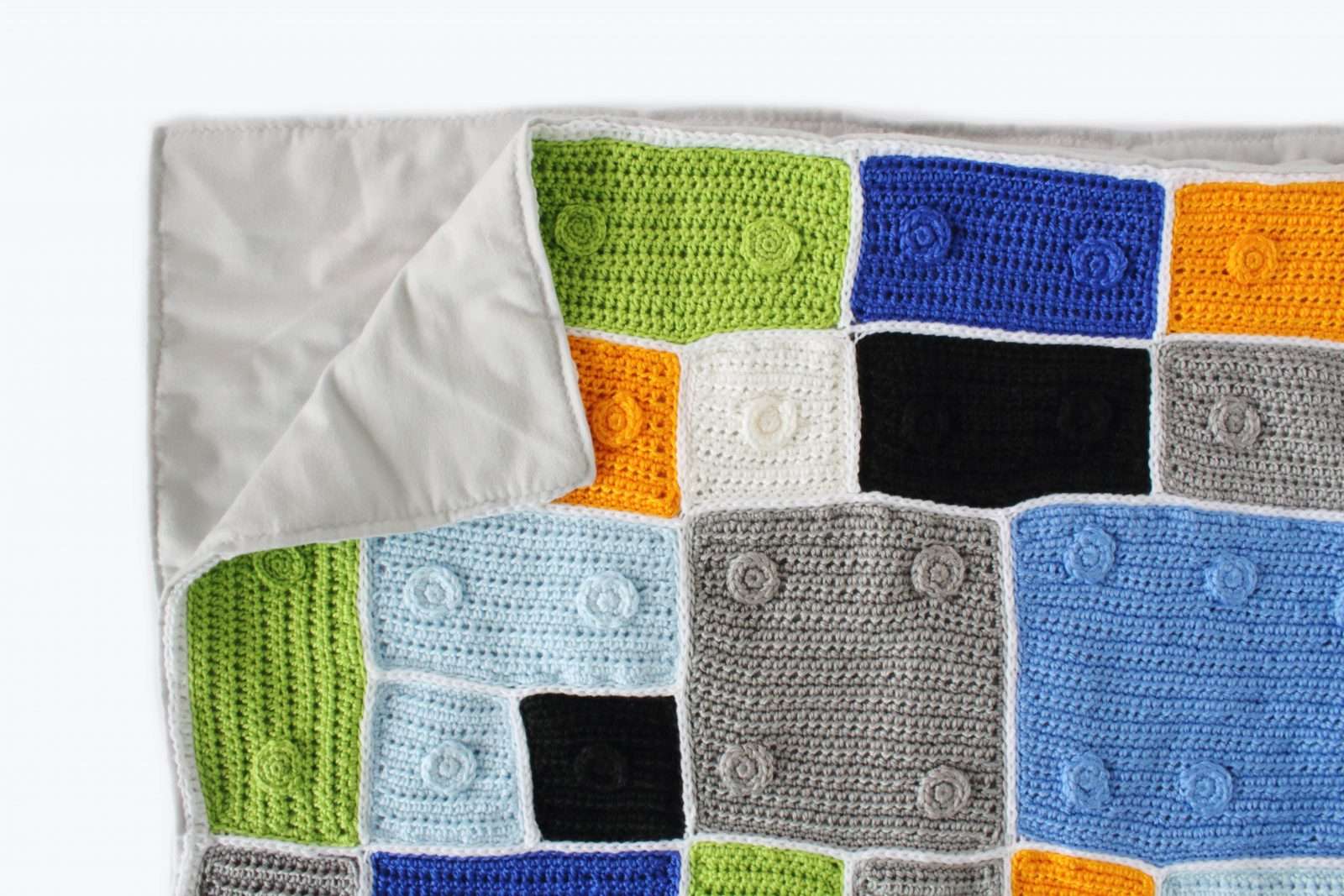 Free Crochet Lego Blanket Pattern (Review and Customization!)